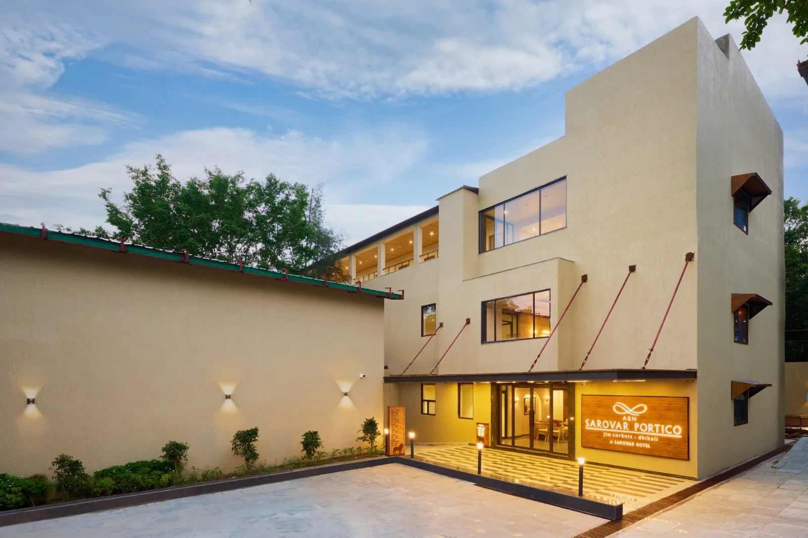 ABN Sarovar Portico, Jim Corbett Dhikuli — Hotel exterior
